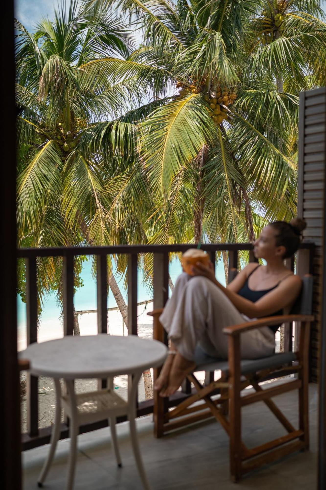 Thundi Village & Spa Maalhos  Экстерьер фото
